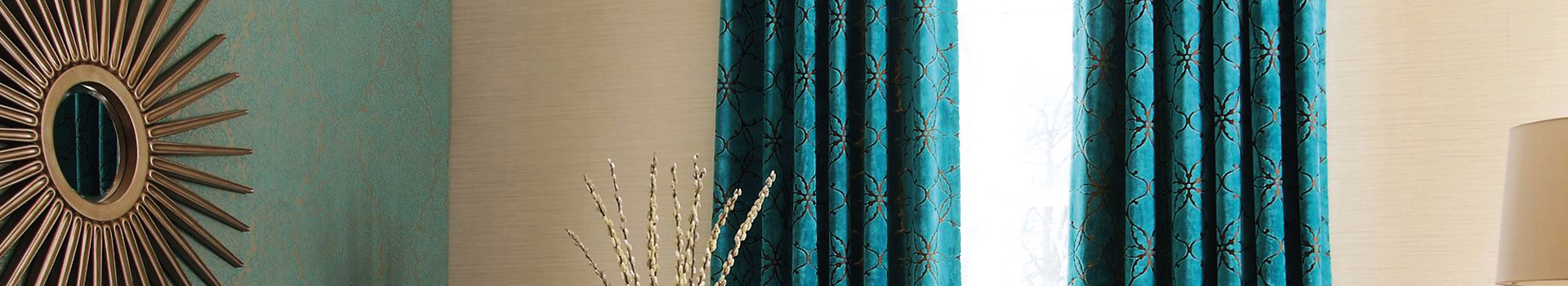 Red Rose Curtain